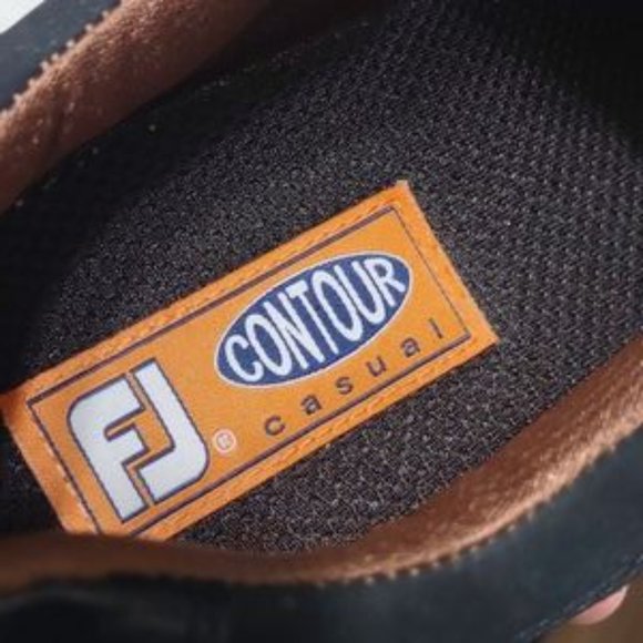 Athletic_Shoes